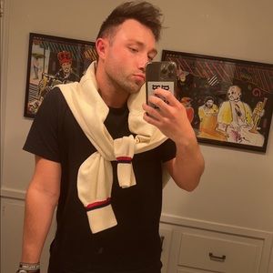 Meet your Posher, Cole